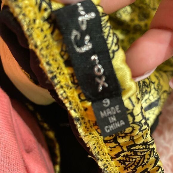 Dress  - Picture 4 of 5